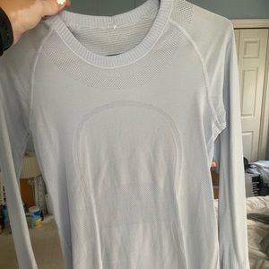 Lululemon long sleeve swiftly tech